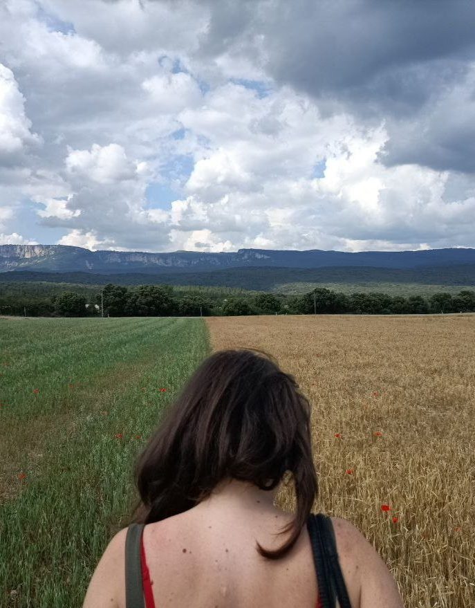 Autorretrato-de-espaldas-vanessa-escalada Autorretrato-de-espaldas-vanessa-escalada